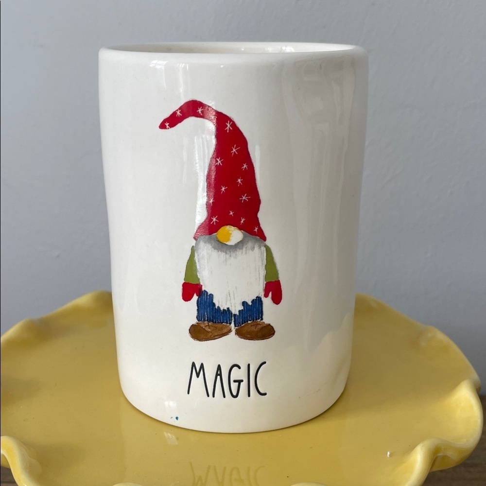 Gnome Candle